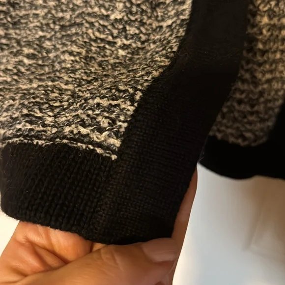 New LOFT sweater jacket - black/grey/white knit - super soft - size Medium - Picture 7 of 9